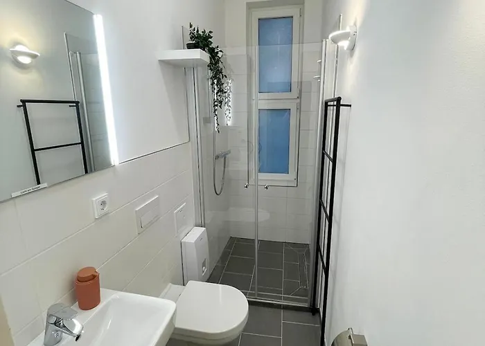 Dagdelen Service Zentrale City-lage 3 *
